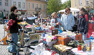 Kirchplatzflohmarkt