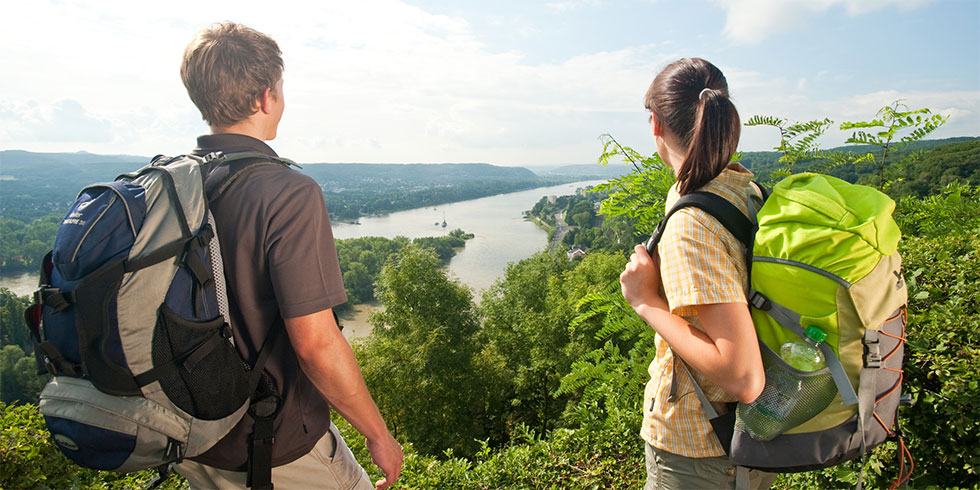 rheinwandern-in-den-fruehling