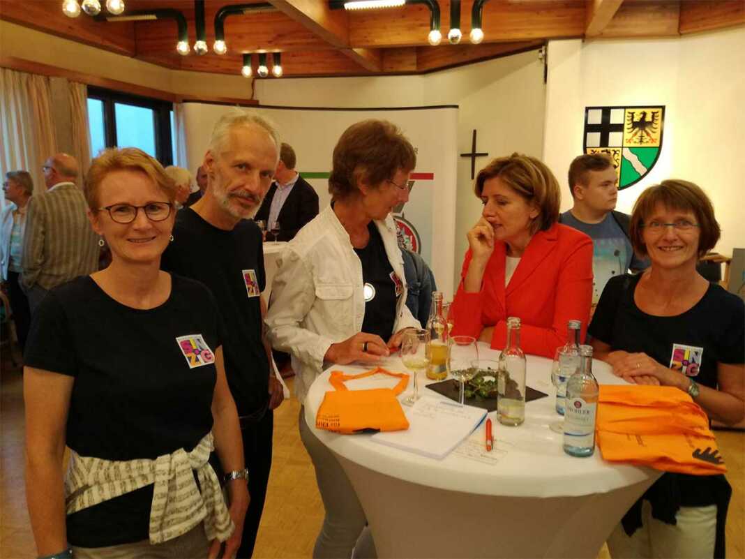 Ministerpräsidentin Malu Dreyer lobt die Arbeit des Bürgerforums Sinzig