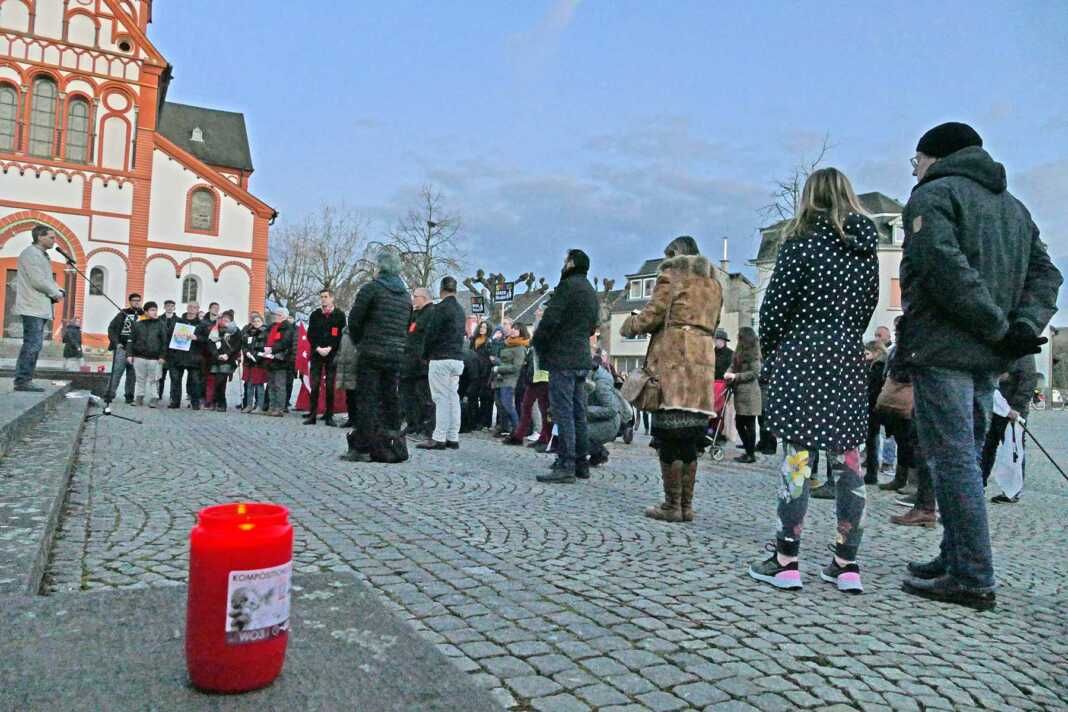 Mahnwache für die Opfer von Hanau