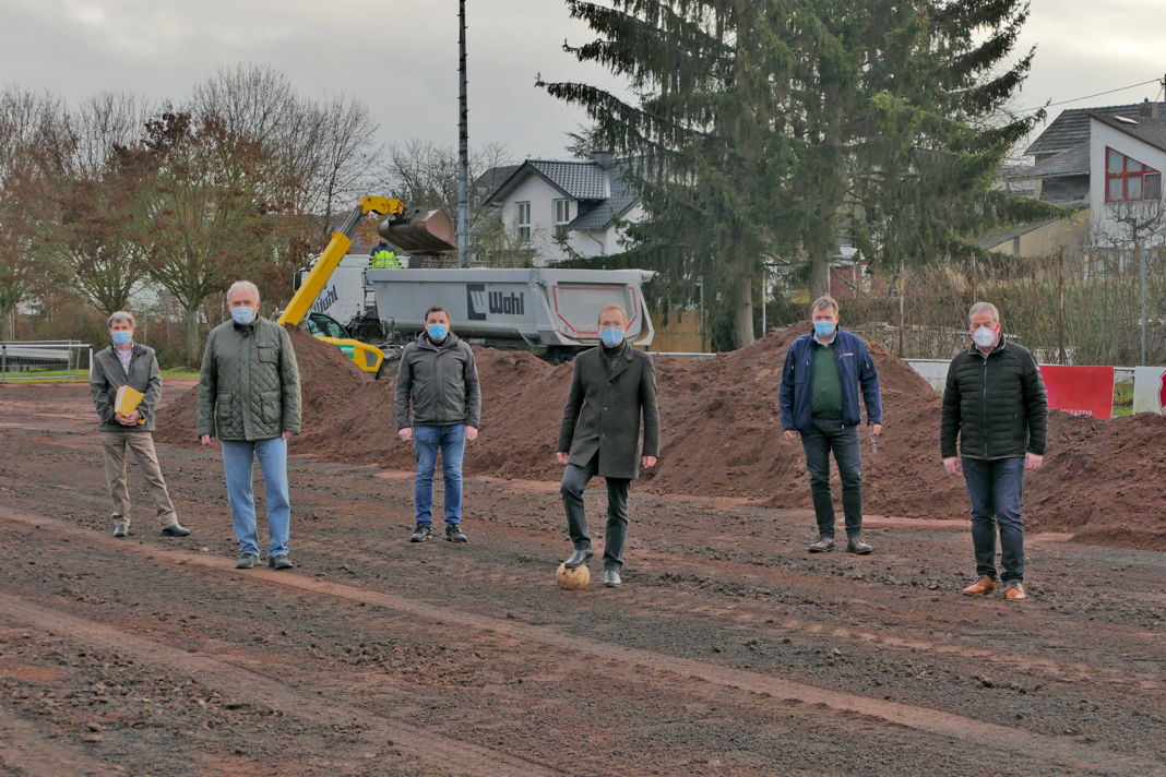 Sportplatz in Löhndorf erhält einen Naturrasen