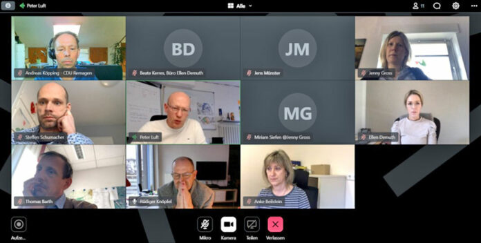 : Videokonferenz der Beteiligten