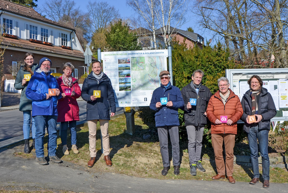 v.l.n.r.: Verena Weyl, Hans Metternich, Angela Linden-Berresheim, Björn Ingendahl, Klaus Arndt, Dan Hummel, Carl Verkoyen, Marc Bors