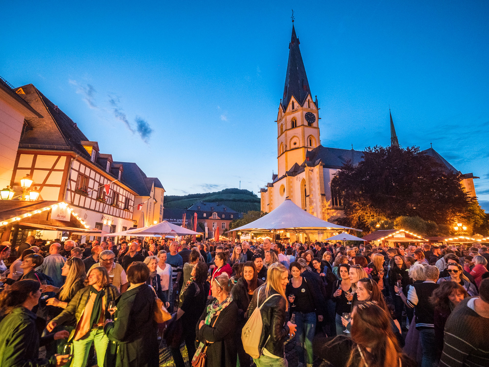 Der Ahrweiler Marktplatz wird wieder Schauplatz für den Weinmarkt der Ahr. © Dominik Ketz