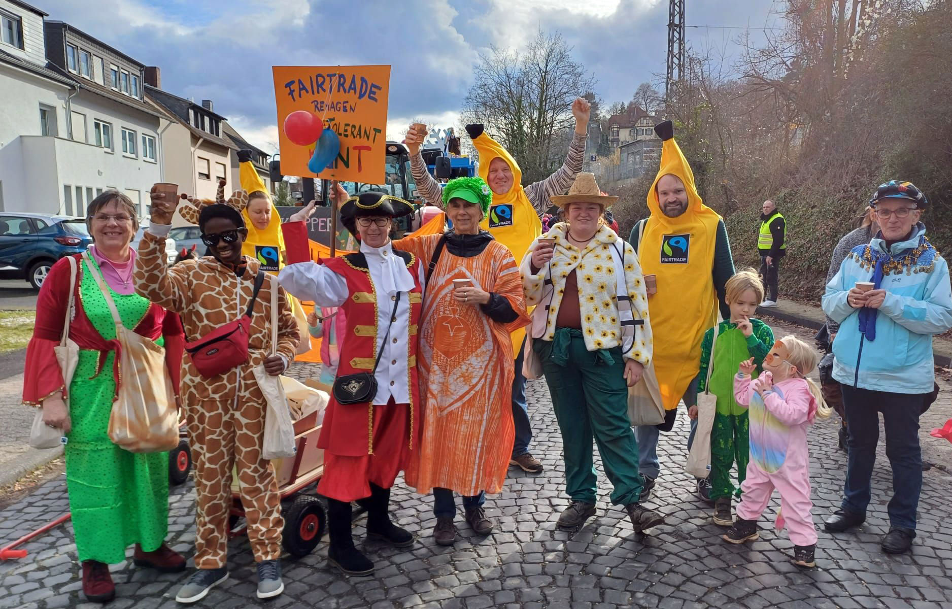 Die bunte Truppe hatte jede Menge Spaß und so plant man bereits jetzt, auch im kommenden Jahr wieder an einem der Remagener Karnevalsumzüge teilzunehmen.