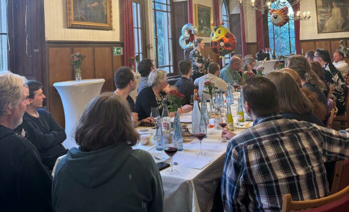Weinprobe unter Leitung von Katja Hermann, anlässlich der Jubiläumsfeier der CISS TDI GmbH