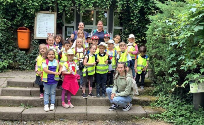 Die Vorschulkinder verbrachten einen spannenden Vormittag im Wald- und Wildpark Rolandseck. Foto: Carmen Reuter