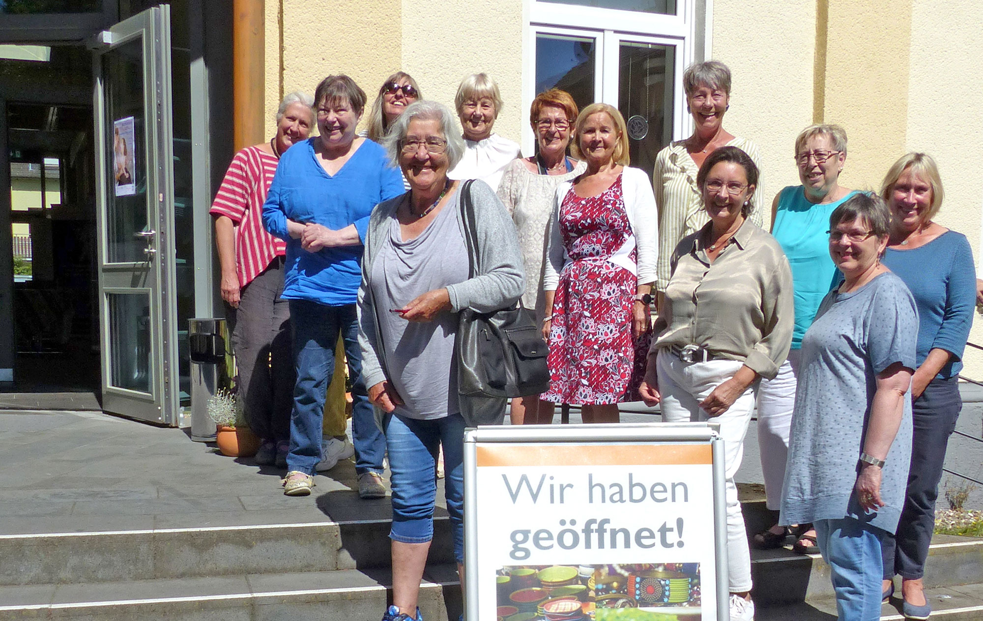 Das Weltladenteam in Remagen freut sich auf neue Mitstreiterinnen und Mitstreiter. Foto: Silke Olesen