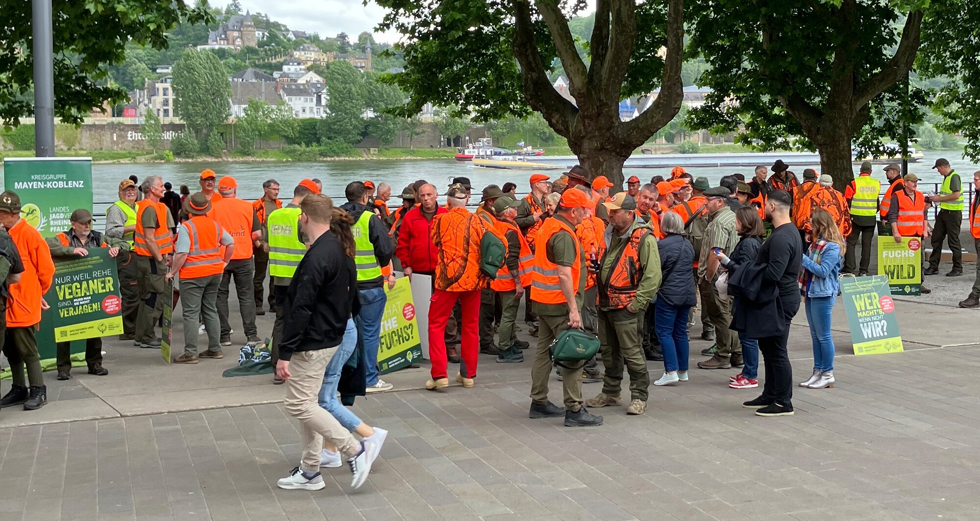 Die Jäger protestieren im gesamten Land, hier am vergangenem Samstag in Koblenz. Foto: J. Polch